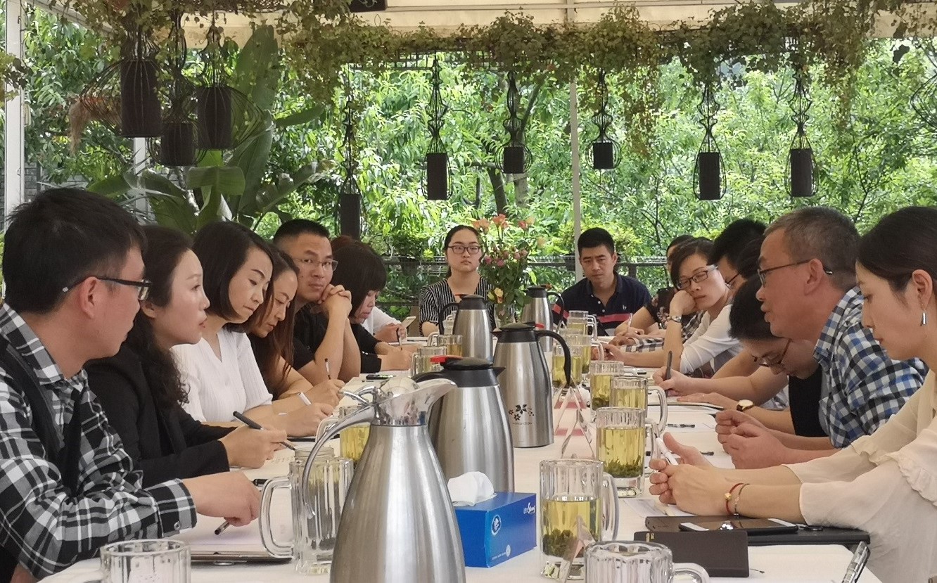 Image title Image title