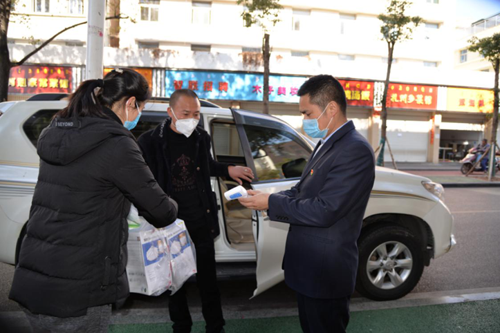 Image title Image title