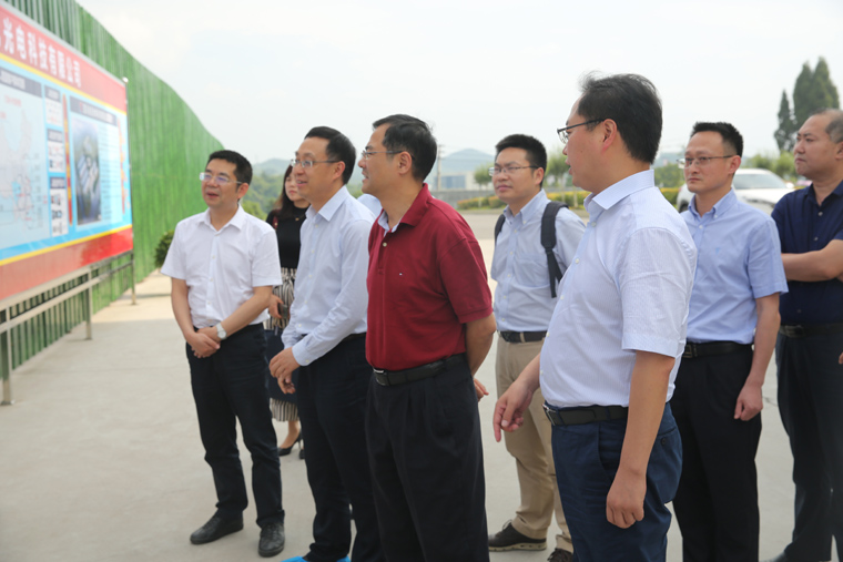 Image title Image title