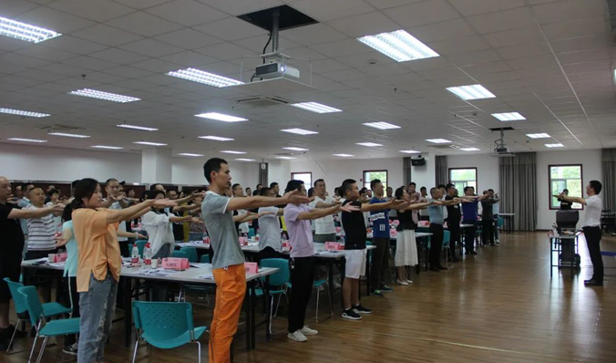 Image title Image title