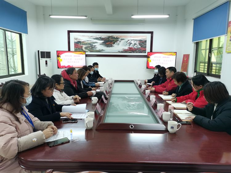 Image title Image title