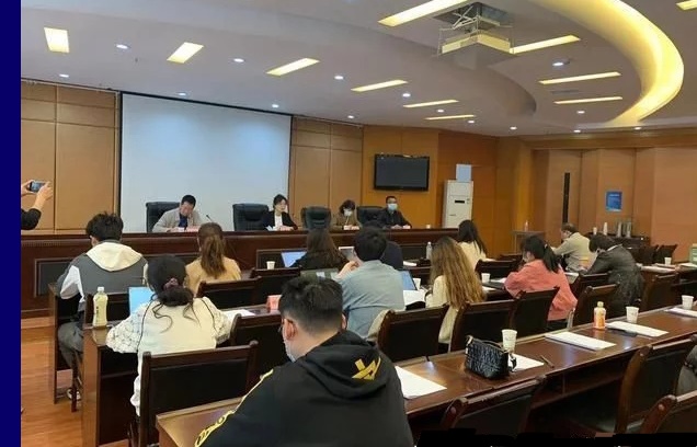 Image title Image title