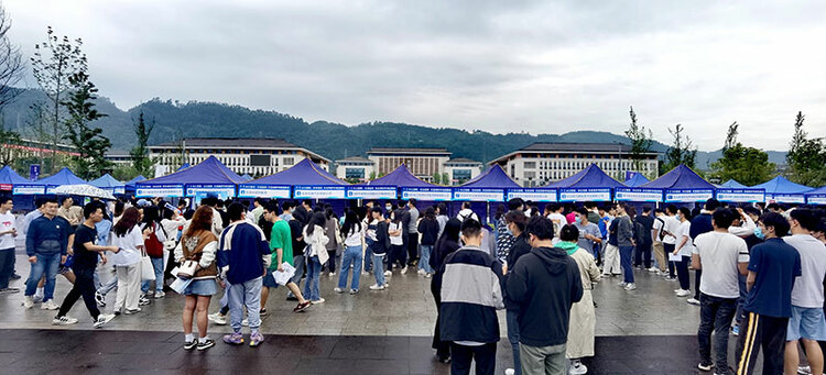 Image title Image title